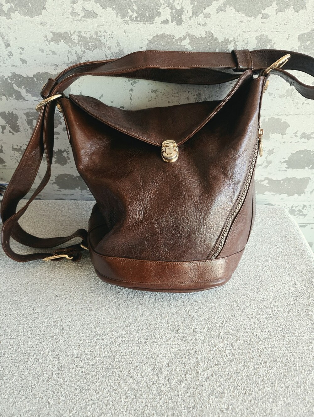Vintage Marino Orlandi Italy Convertible Leather Backpack Bucket Sling Bag Brown